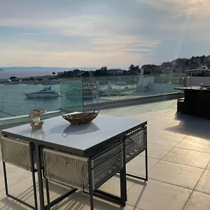 buradan rezervasyon yapın